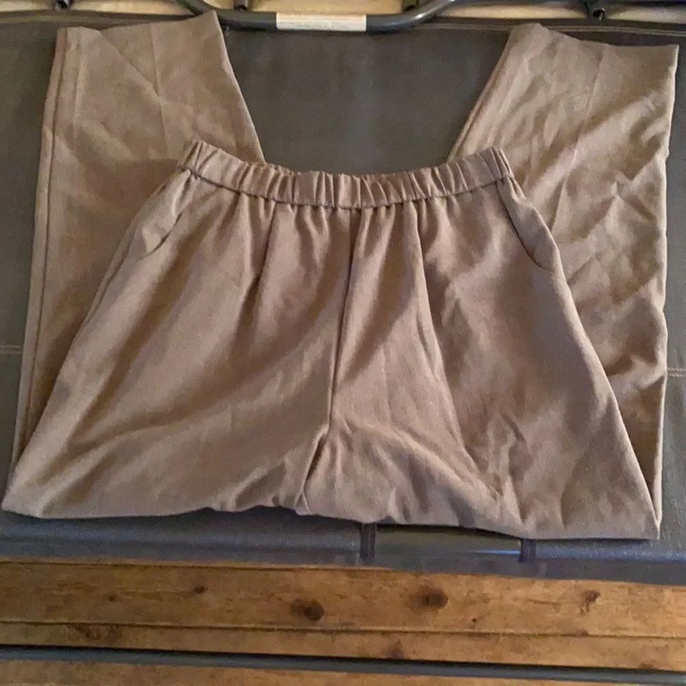 Briggs Petite Stretch Pants sz. 6 petite